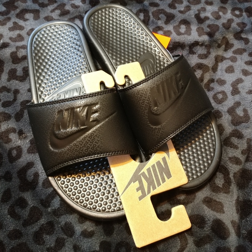 NWT Nike Benassi JDI slides - Picture 1 of 5